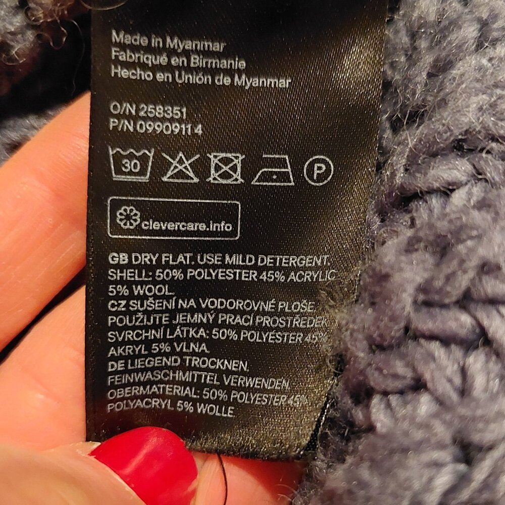 H&M Small Bluish Grey Heavy Knit Turtleneck Sweater - Picture 5 of 8